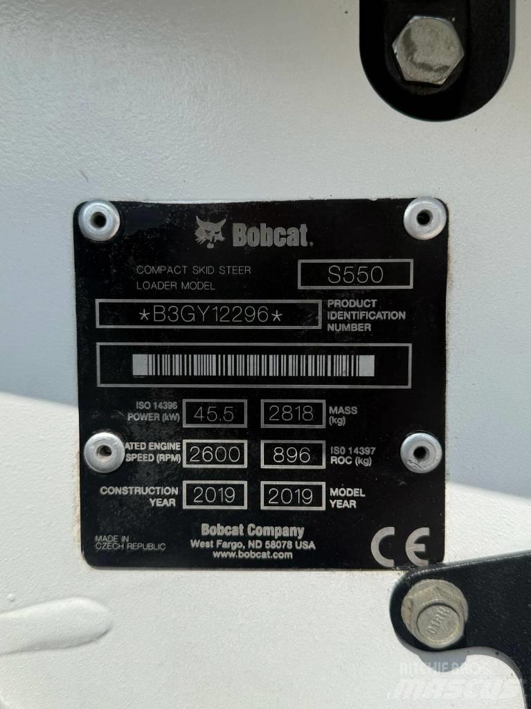 Bobcat S 550 Krautuvai su šoniniu pasukimu