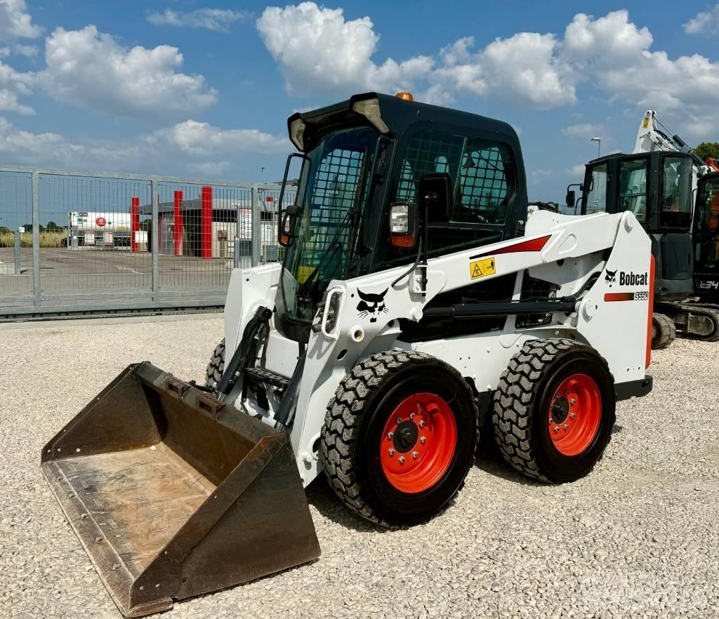 Bobcat S 550 Krautuvai su šoniniu pasukimu