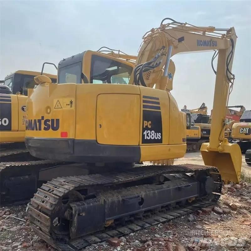 Komatsu PC 138 Vikšriniai ekskavatoriai