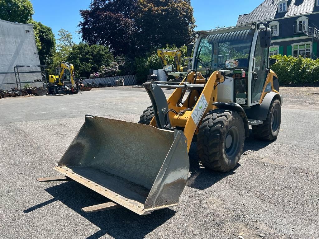 Liebherr L 506 Naudoti ratiniai krautuvai