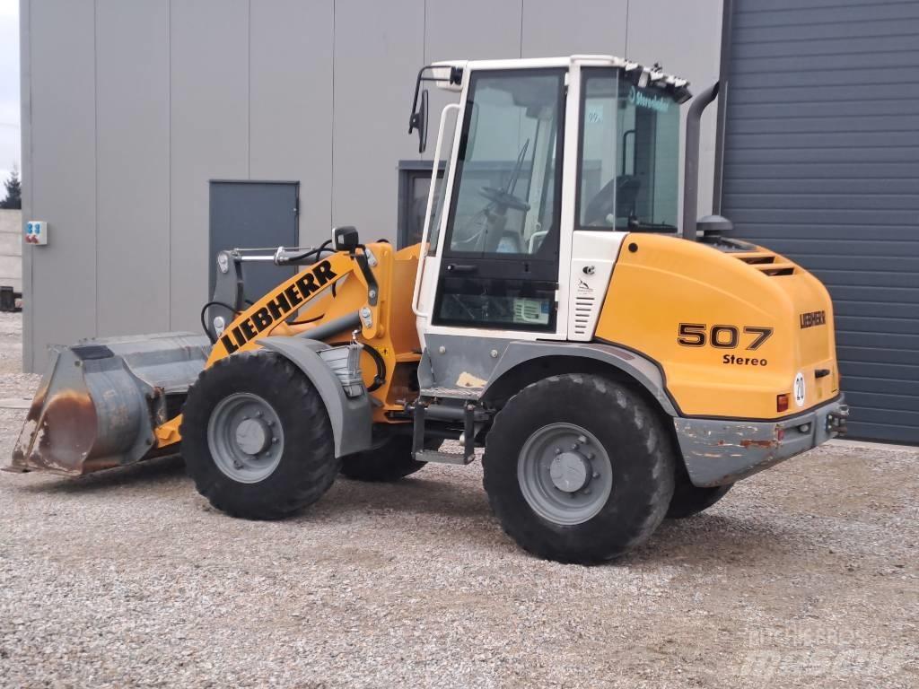 Liebherr 507 Naudoti ratiniai krautuvai