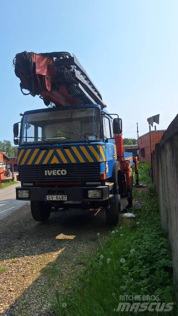 Iveco Pk680tk Neapdoroto reljefo kranai
