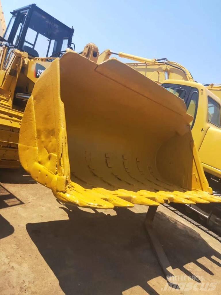CAT 973 Vikšriniai krautuvai