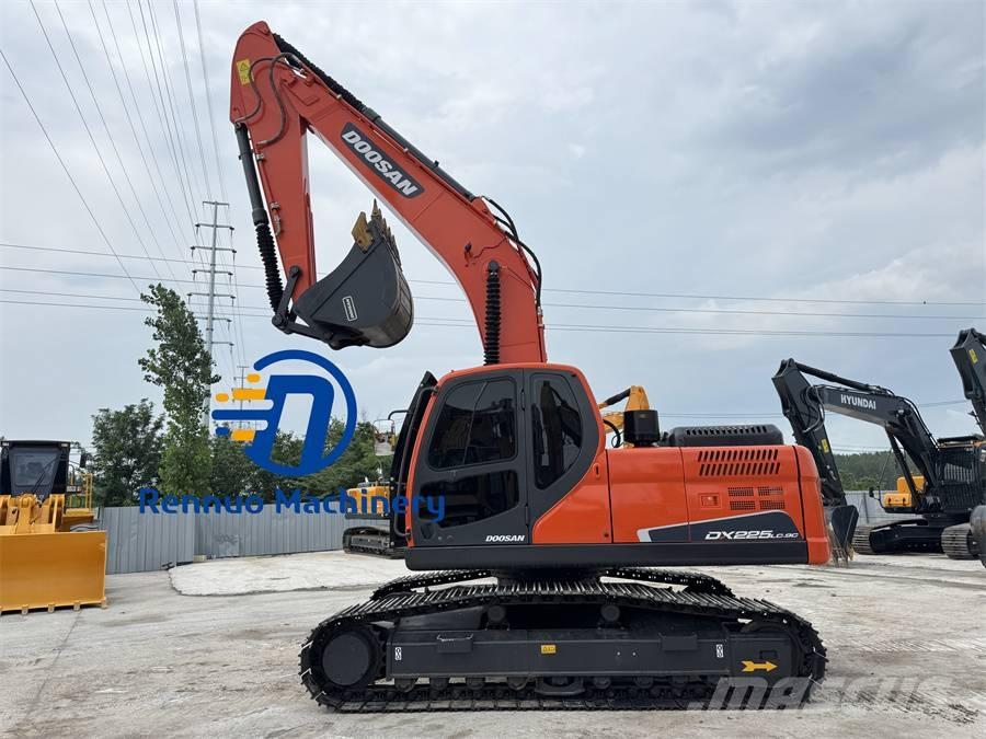 Doosan DX 225 LC-9C Vikšriniai ekskavatoriai