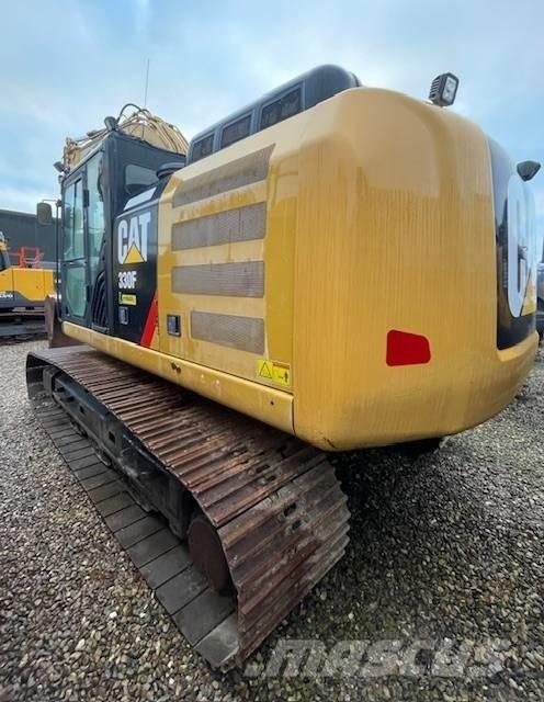 CAT 330FL Vikšriniai ekskavatoriai