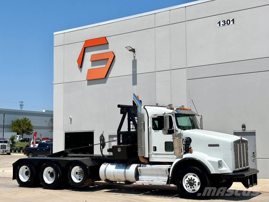 Kenworth T 800 Pagalbos kelyje automobiliai