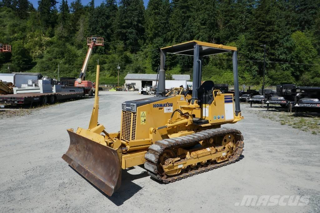 Komatsu D21A-8 Vikšriniai buldozeriai