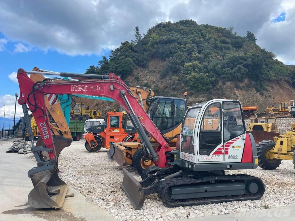 Neuson 8002 RDU Vikšriniai ekskavatoriai