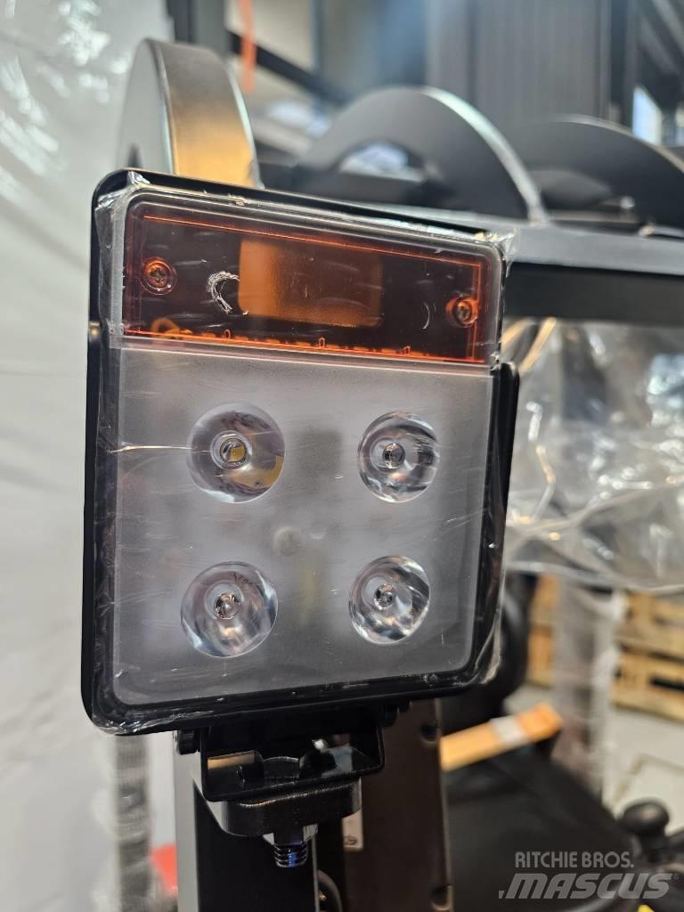 EP CPD15TVL Elektriniai šakiniai krautuvai
