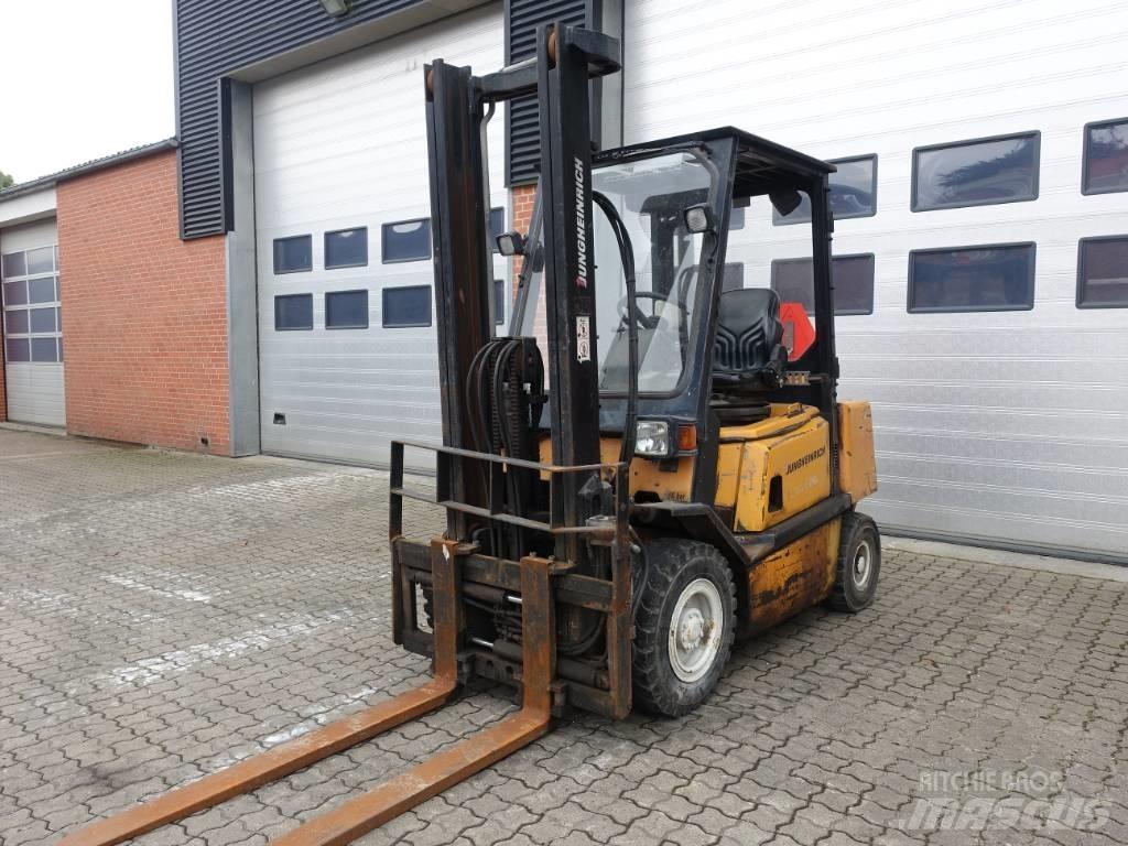 Jungheinrich DFG 25 Dyzeliniai krautuvai