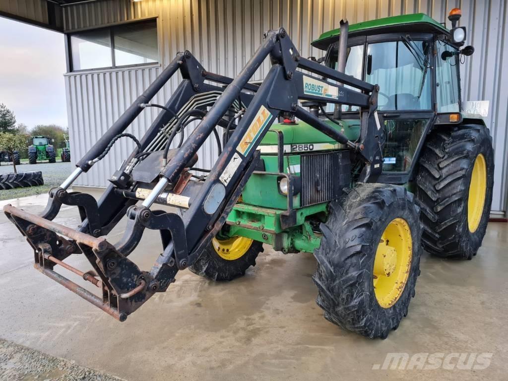 John Deere 2850 Traktoriai