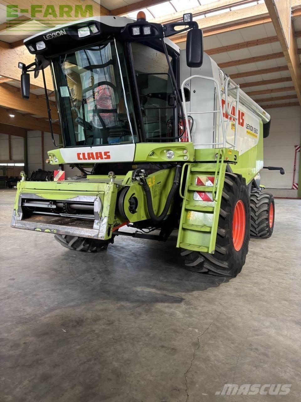 CLAAS lexion 560 Derliaus nuėmimo kombainai