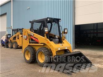 CAT 216 B 3 Mini krautuvai