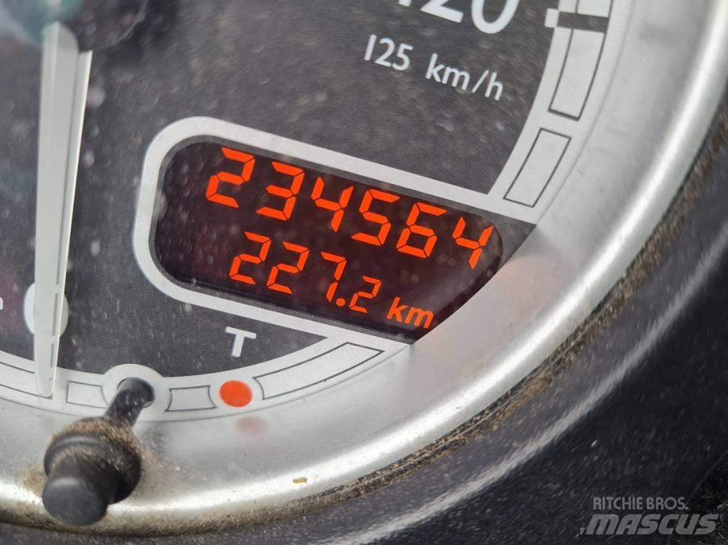 DAF LF 45.180 5.3m Priekabos su tentu