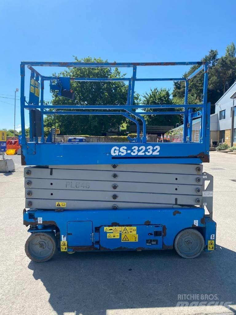 Genie GS 3232 Žirkliniai keltuvai