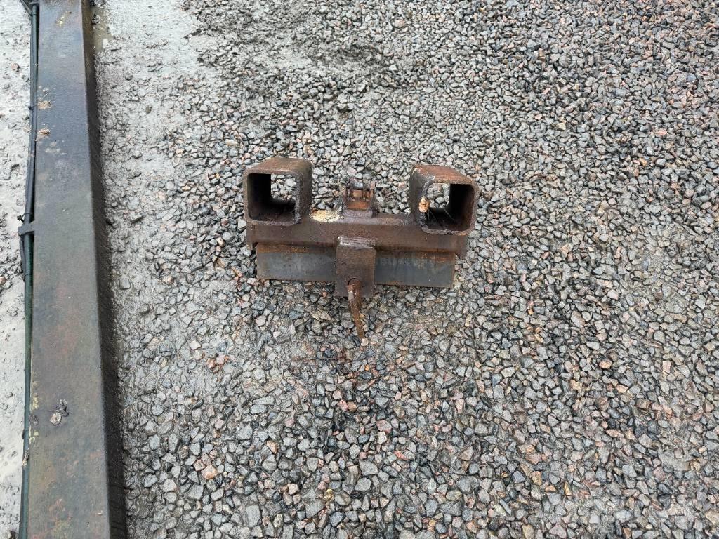 Holms 3.0M Sniego peiliai ir valytuvai