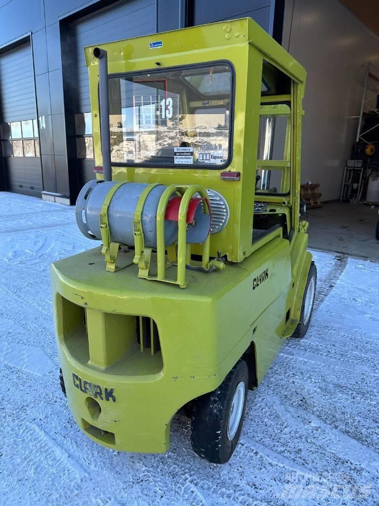 Clark C500Y-55 LPG (dujiniai) krautuvai