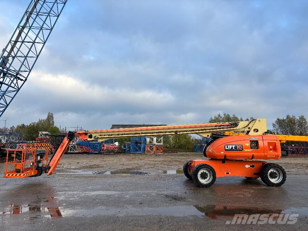 JLG 860 SJ Teleskopiniai keltuvai