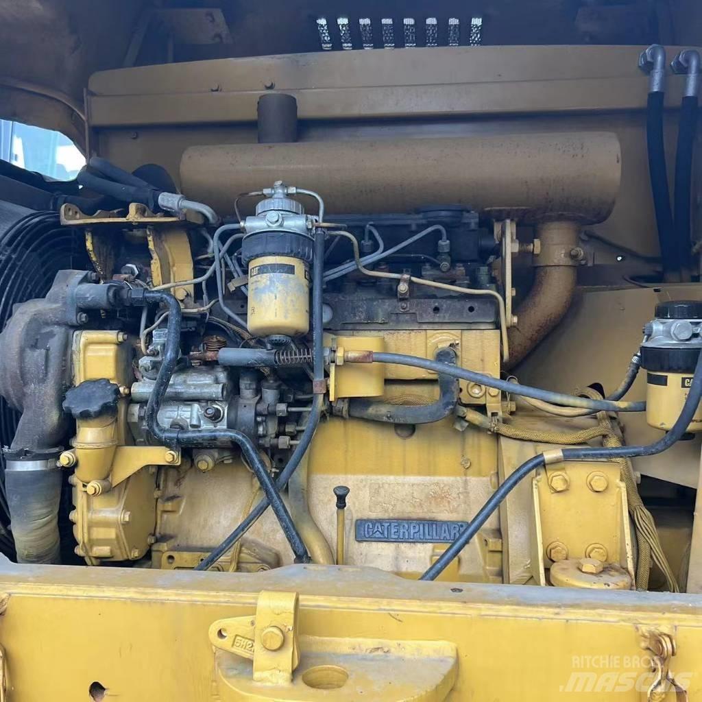 CAT 914 G Naudoti ratiniai krautuvai
