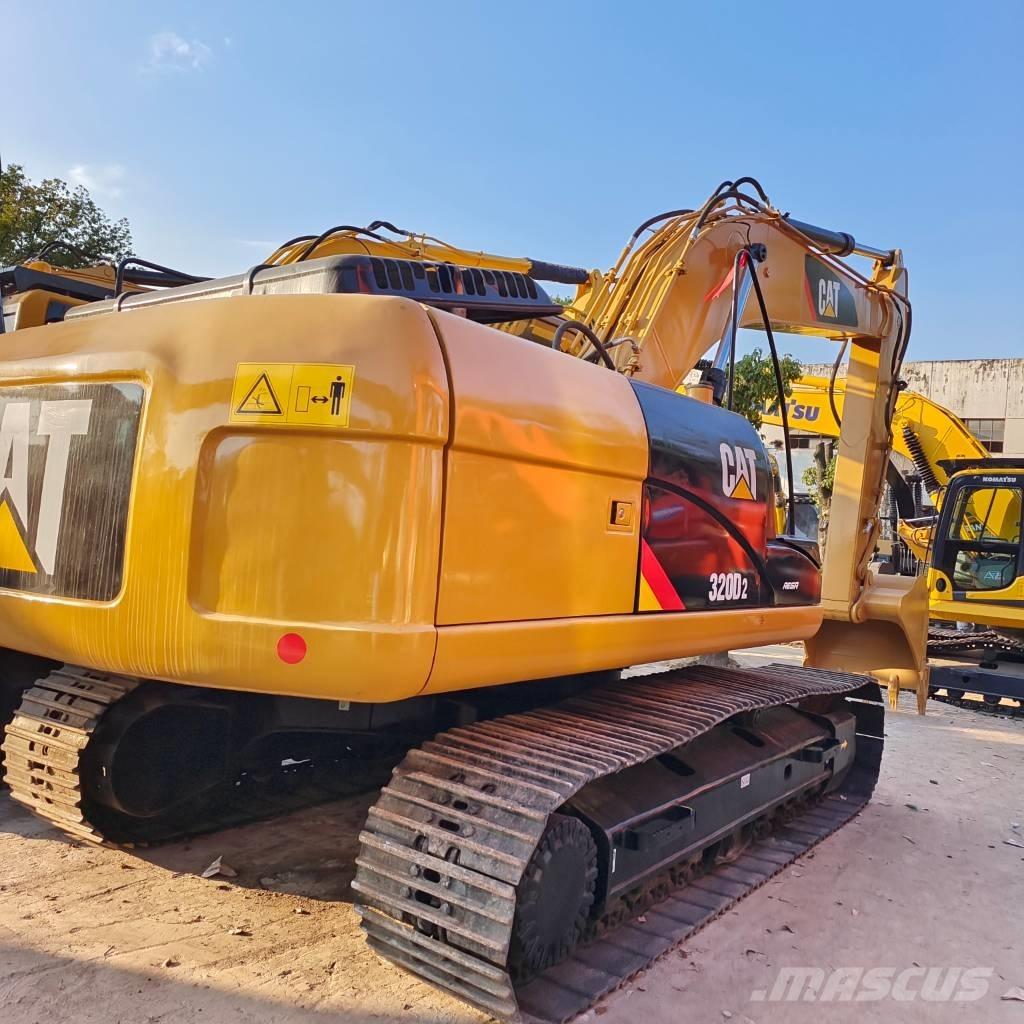 CAT 320 D Vikšriniai ekskavatoriai