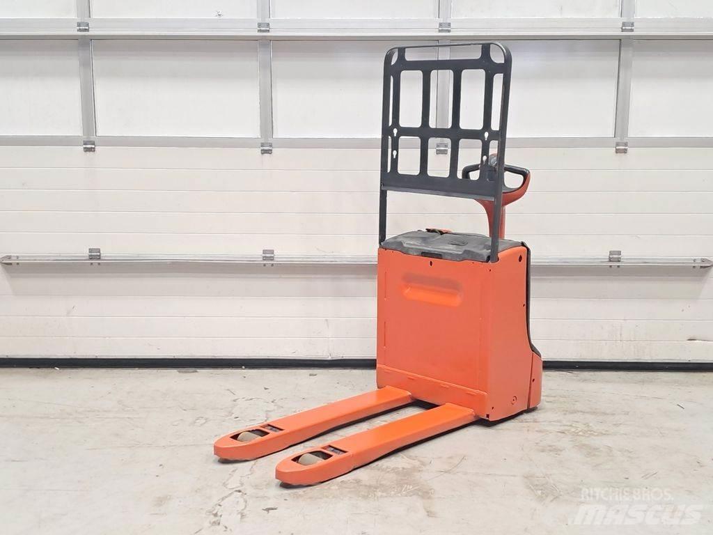Linde T16 Mažų aukščių keltuvai