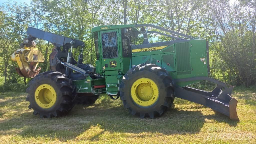 John Deere 648 L-II Skiedrovežiai