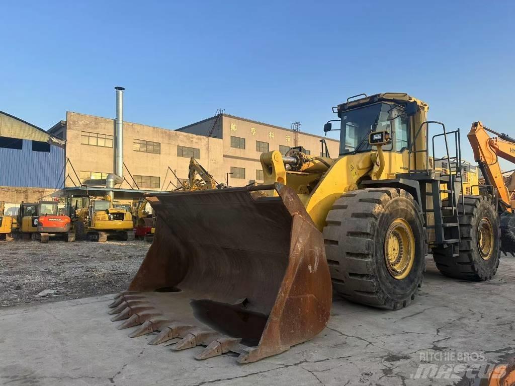 Komatsu WA 600 Naudoti ratiniai krautuvai