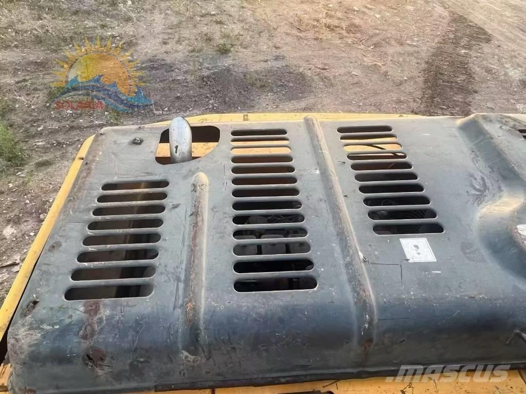 Hyundai Robex 215-7C Vikšriniai ekskavatoriai