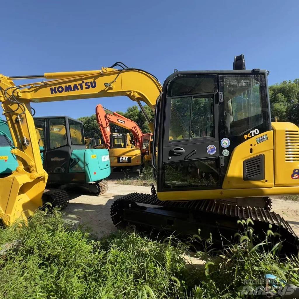 Komatsu PC 70 Vikšriniai ekskavatoriai