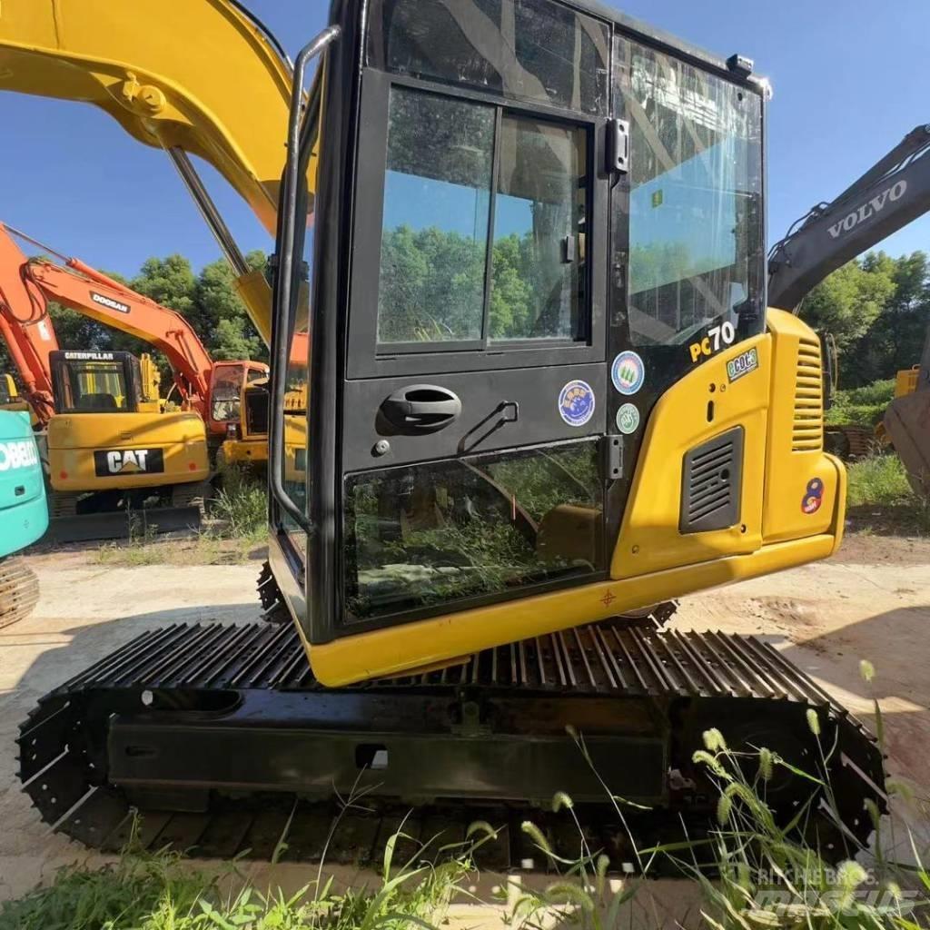 Komatsu PC 70 Vikšriniai ekskavatoriai