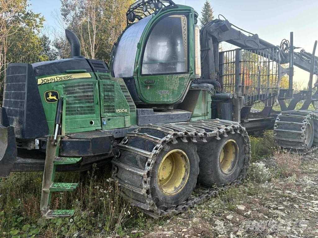 John Deere 1510 E Naudoti miškovežiai (Forvarderiai)