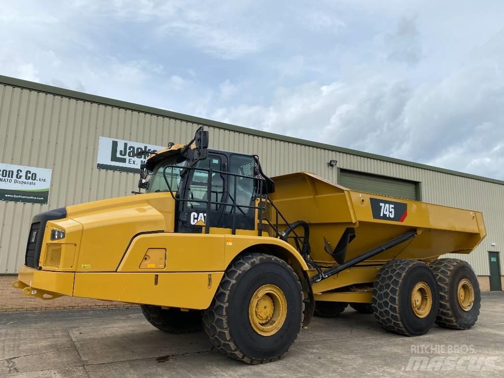 CAT 745 C Karjeriniai savivarčiai