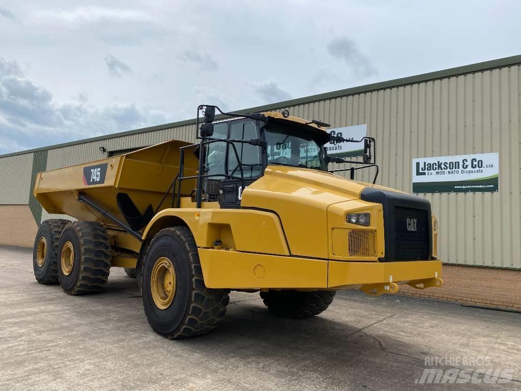 CAT 745 C Karjeriniai savivarčiai