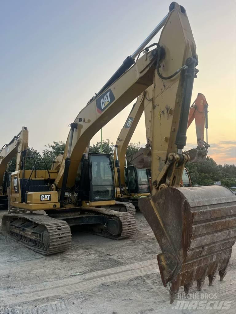 CAT 323 GC Vikšriniai ekskavatoriai