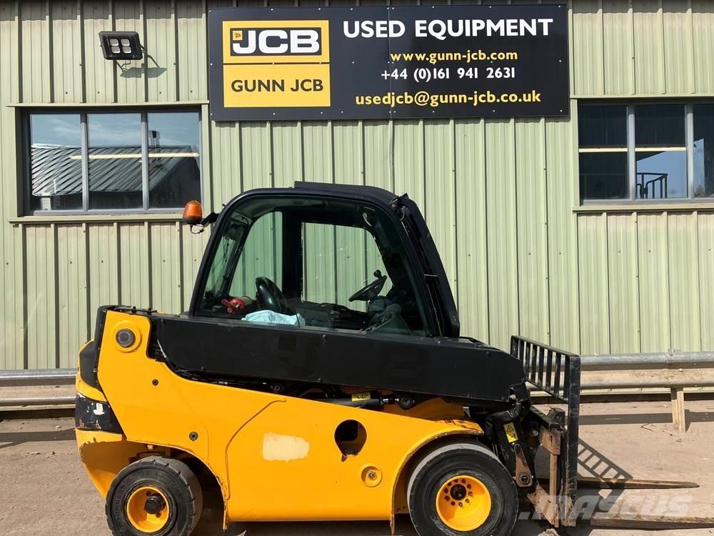 JCB TLT 30D Šakiniai krautuvai - Kita