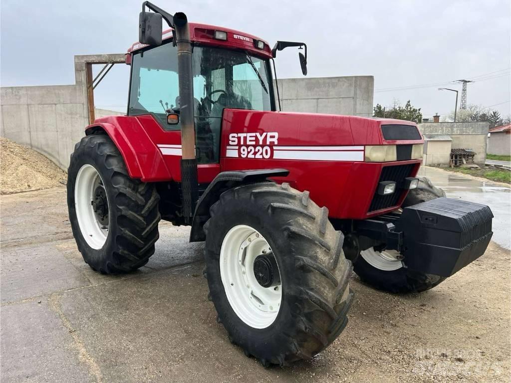Steyr 9220 Traktoriai