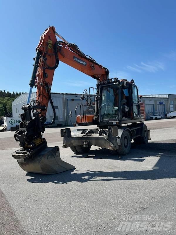 Doosan DX 160 w-5 Ratiniai ekskavatoriai