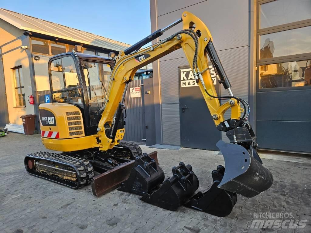 CAT 302.7 D CR Mini ekskavatoriai < 7 t