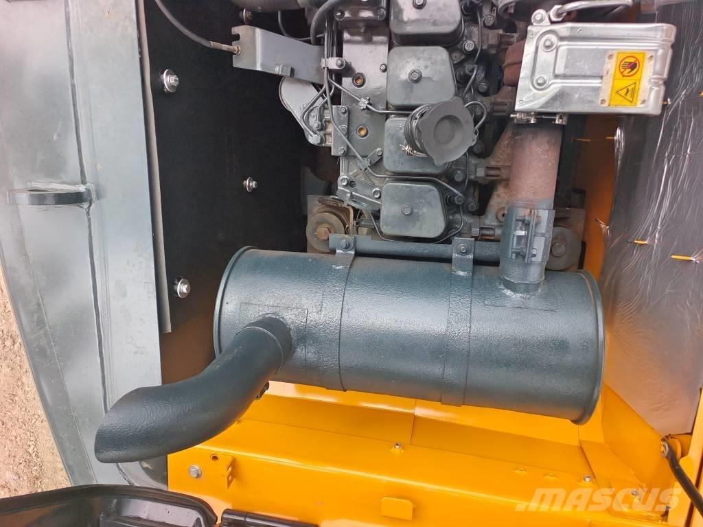 Hyundai 220LC-9S Vikšriniai ekskavatoriai