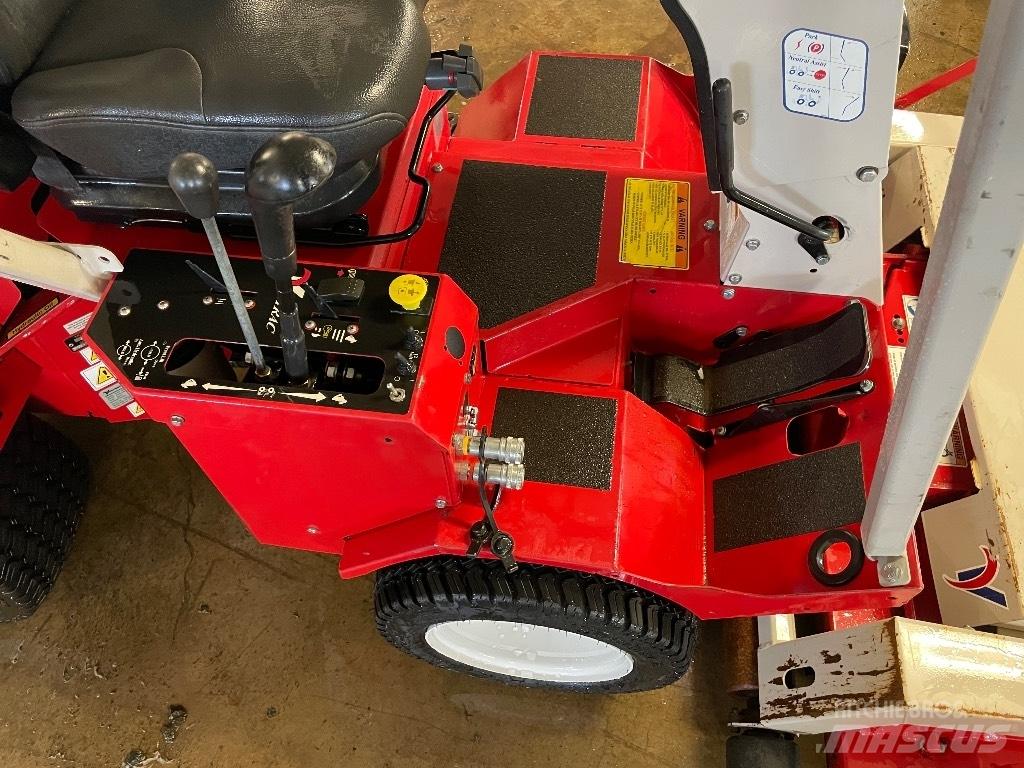 Ventrac 3100 Sodo traktoriukai-vejapjovės