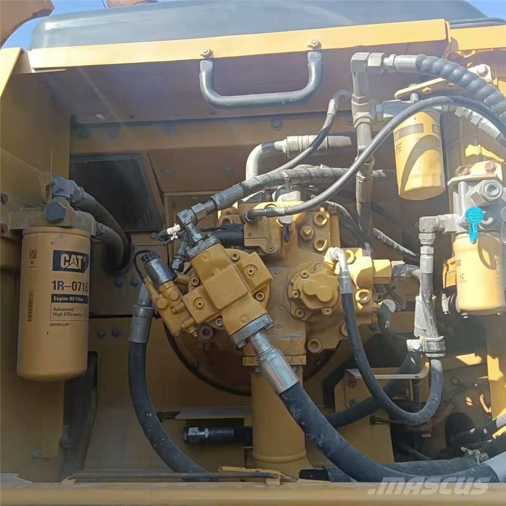 CAT 336D Vikšriniai ekskavatoriai