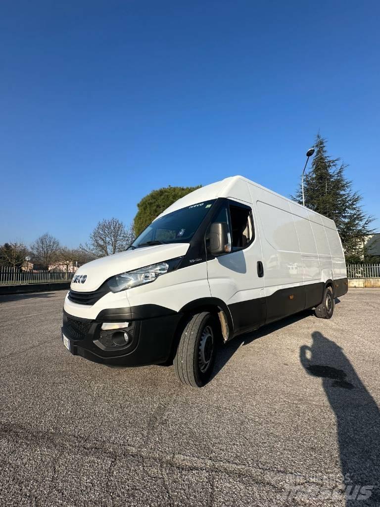Iveco Daily 35 S16 Krovininiai furgonai