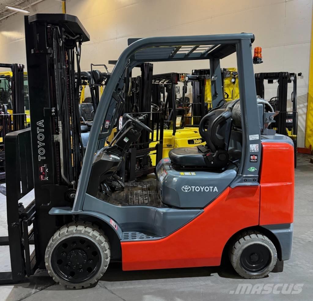 Toyota 8 FGCU 30 Šakiniai krautuvai - Kita