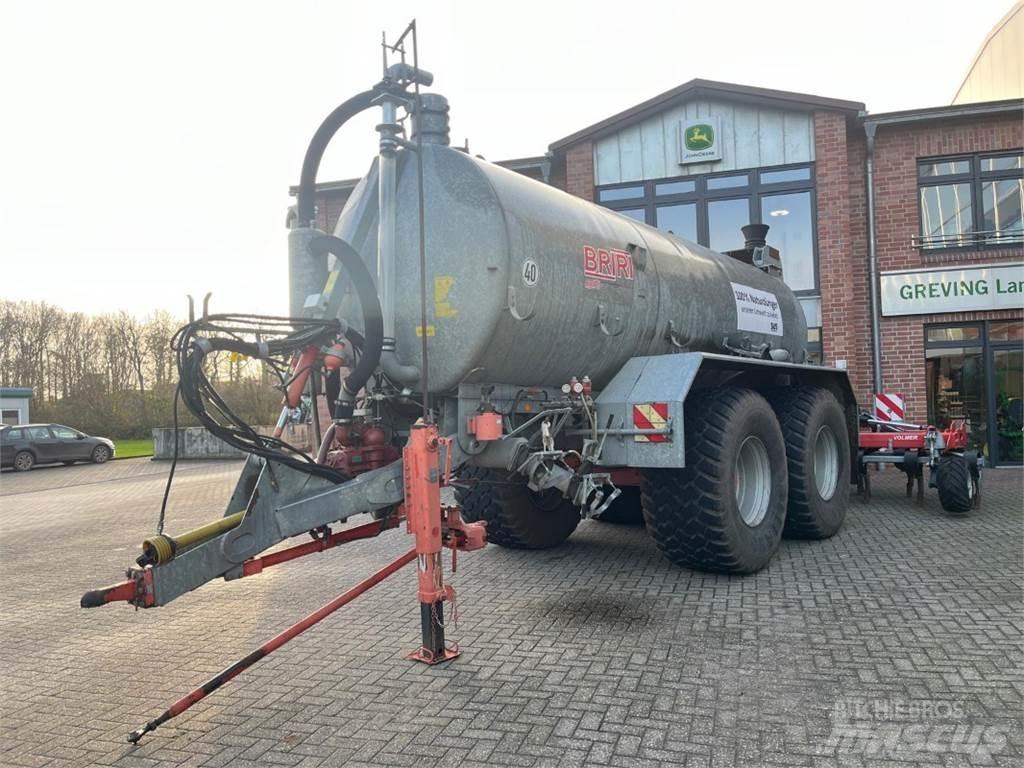 Briri VTTW 16700 Mėšlo barstytuvai