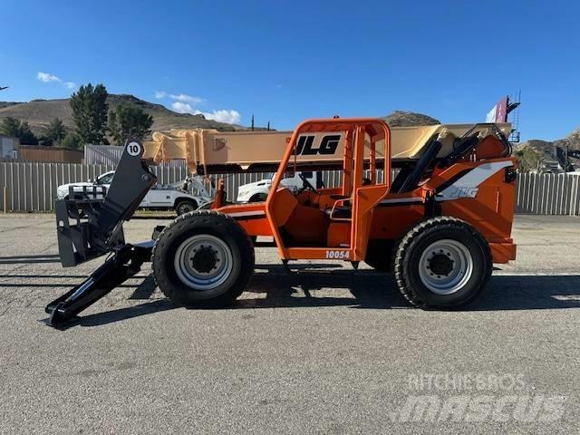 JLG 1055 Teleskopiniai krautuvai