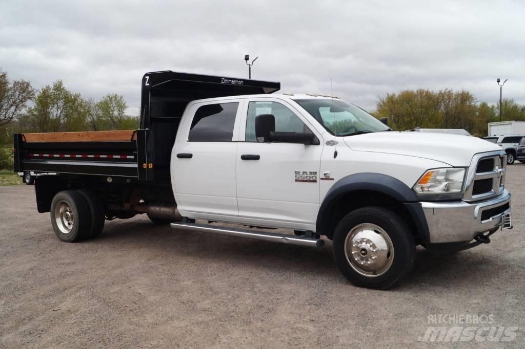 RAM 5500 TRADESMAN Savivarčių priekabų vilkikai