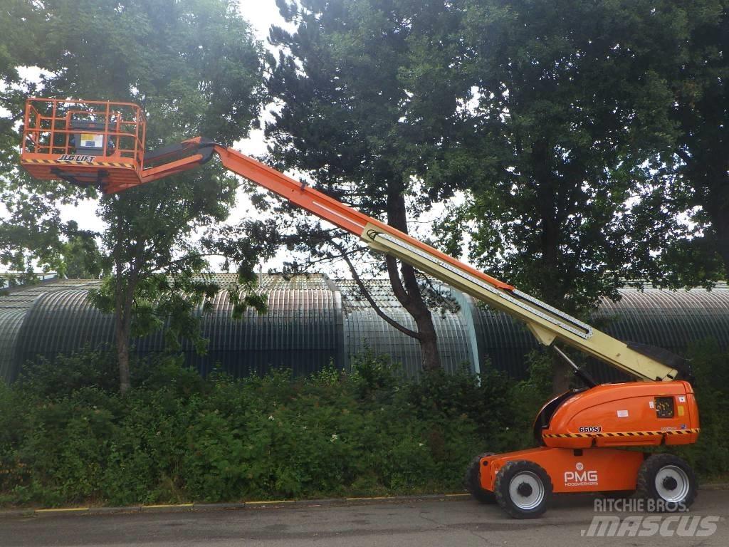 JLG 660SJ Teleskopiniai keltuvai