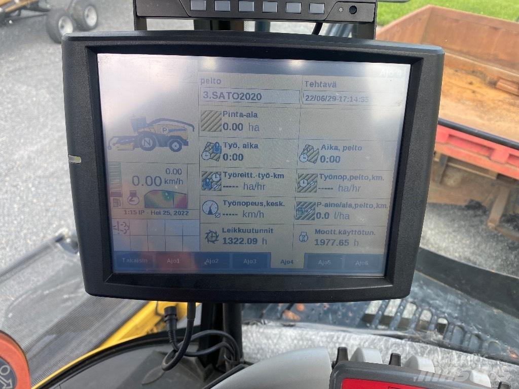 New Holland FR 500 Pašarų ruošimo technika
