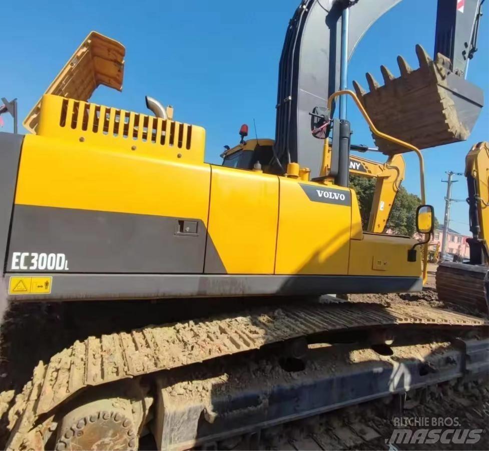 Volvo EC 300 D L Vikšriniai ekskavatoriai