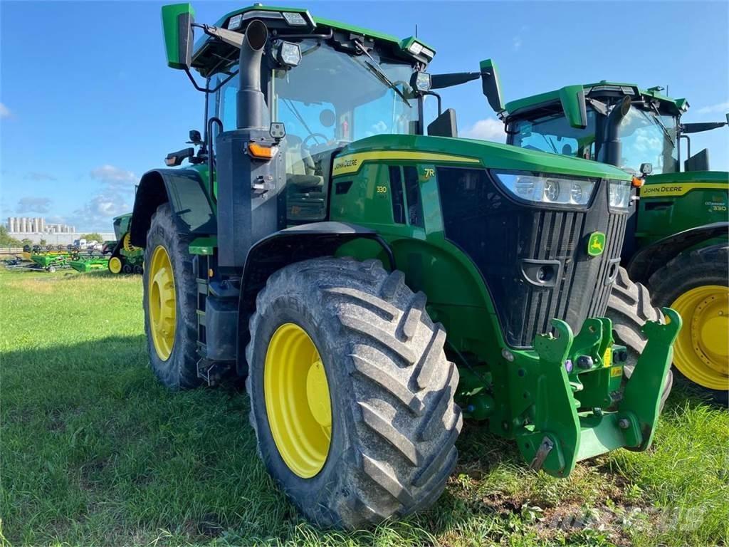 John Deere 7R 330 Traktoriai